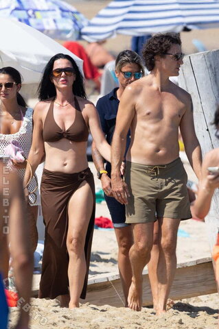 Katy Perry nude photo 124