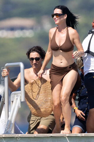 Katy Perry nude photo 102