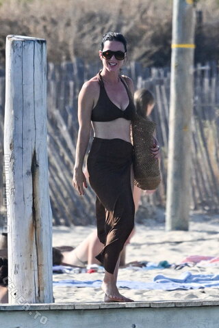 Katy Perry nude photo 73