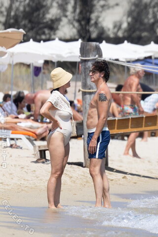 Katy Perry nude photo 45