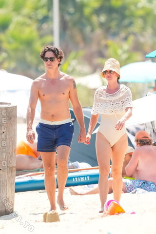Katy Perry nude photo 34