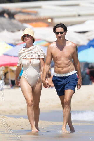 Katy Perry photo 5