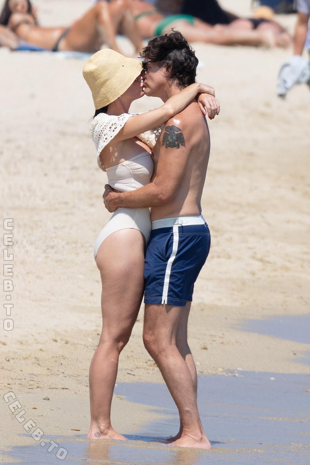 Katy Perry nude photo 22