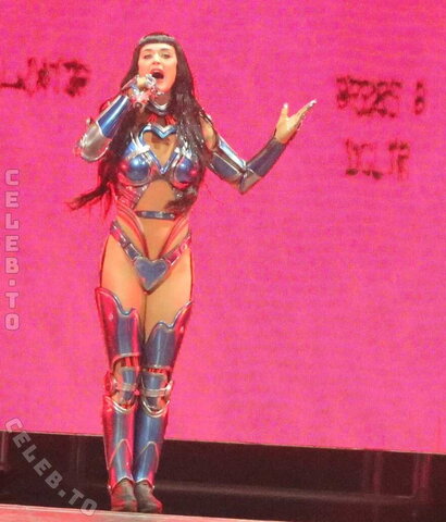 Katy Perry nude photo 9