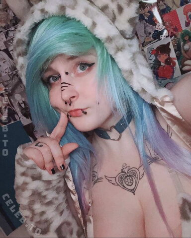KawaiiAlienPanda photo 1