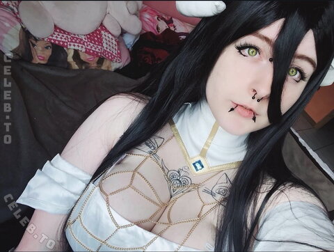 KawaiiAlienPanda photo 5