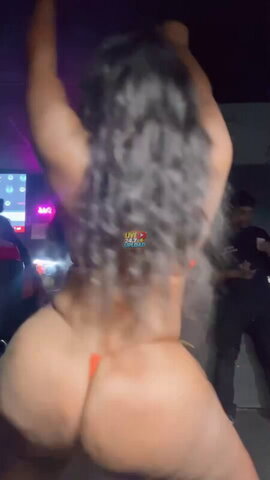 Kayla Henderson nude photo 5