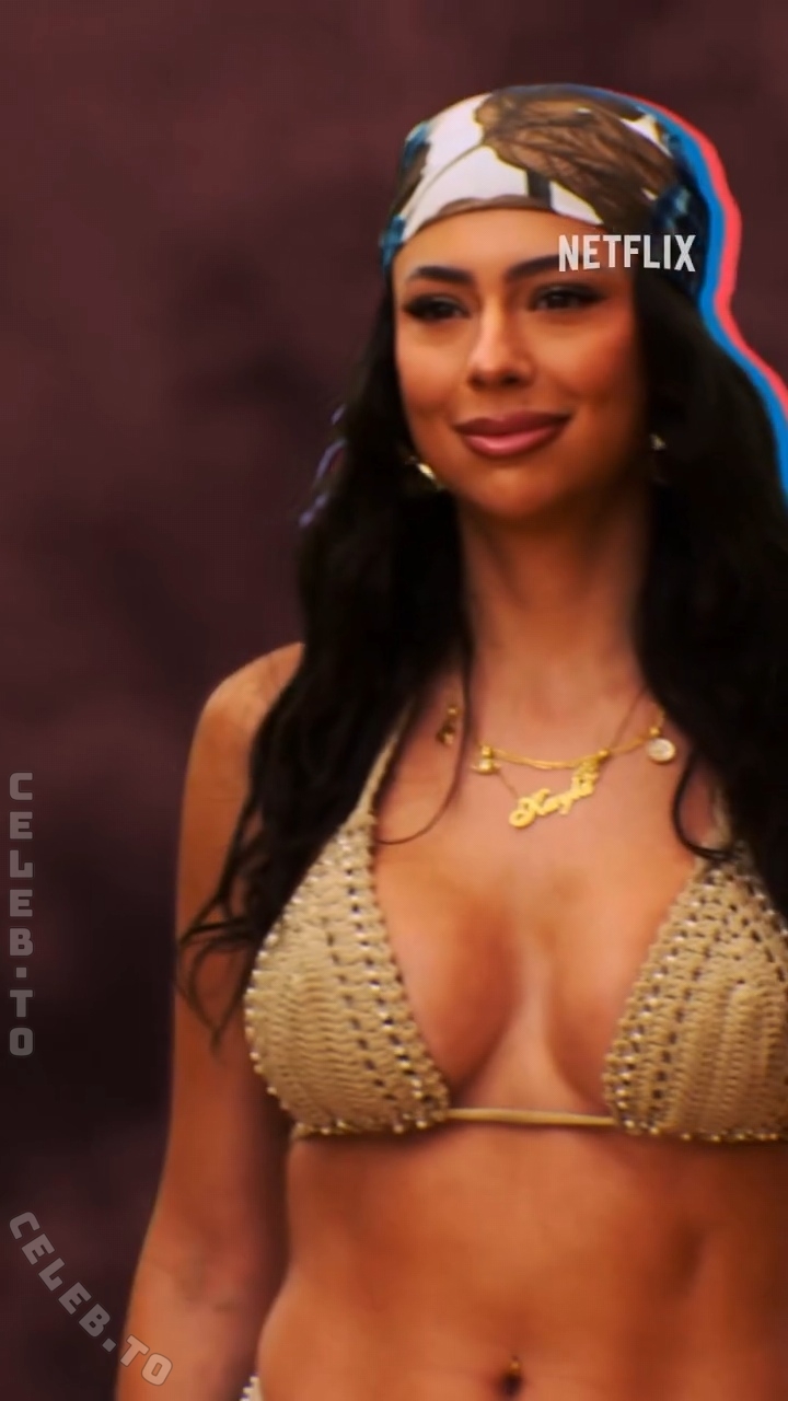 Kayla Richart nude photo 15