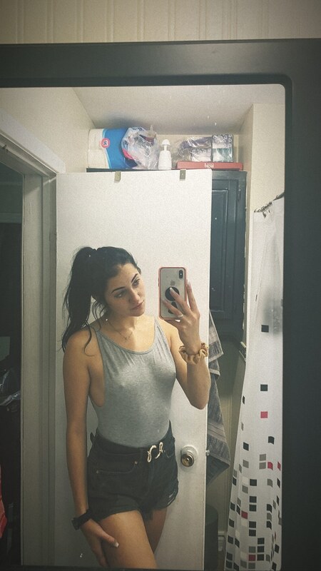 Kayla Samarian nude photo 1