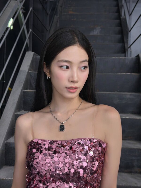 Kazuha Nakamura nude photo 2
