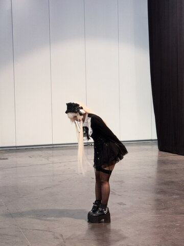 kaz.uhh nude photo 12