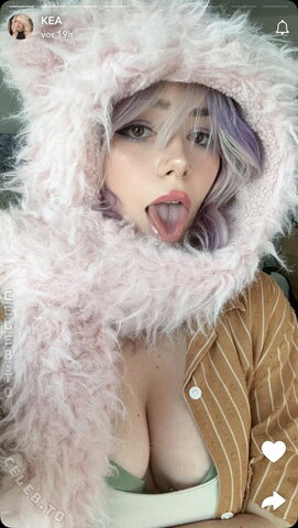 Keawave nude photo 4
