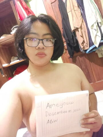 KeinaraMayyuri nude photo 8