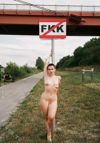 KeKe_offiziell nude photo 24