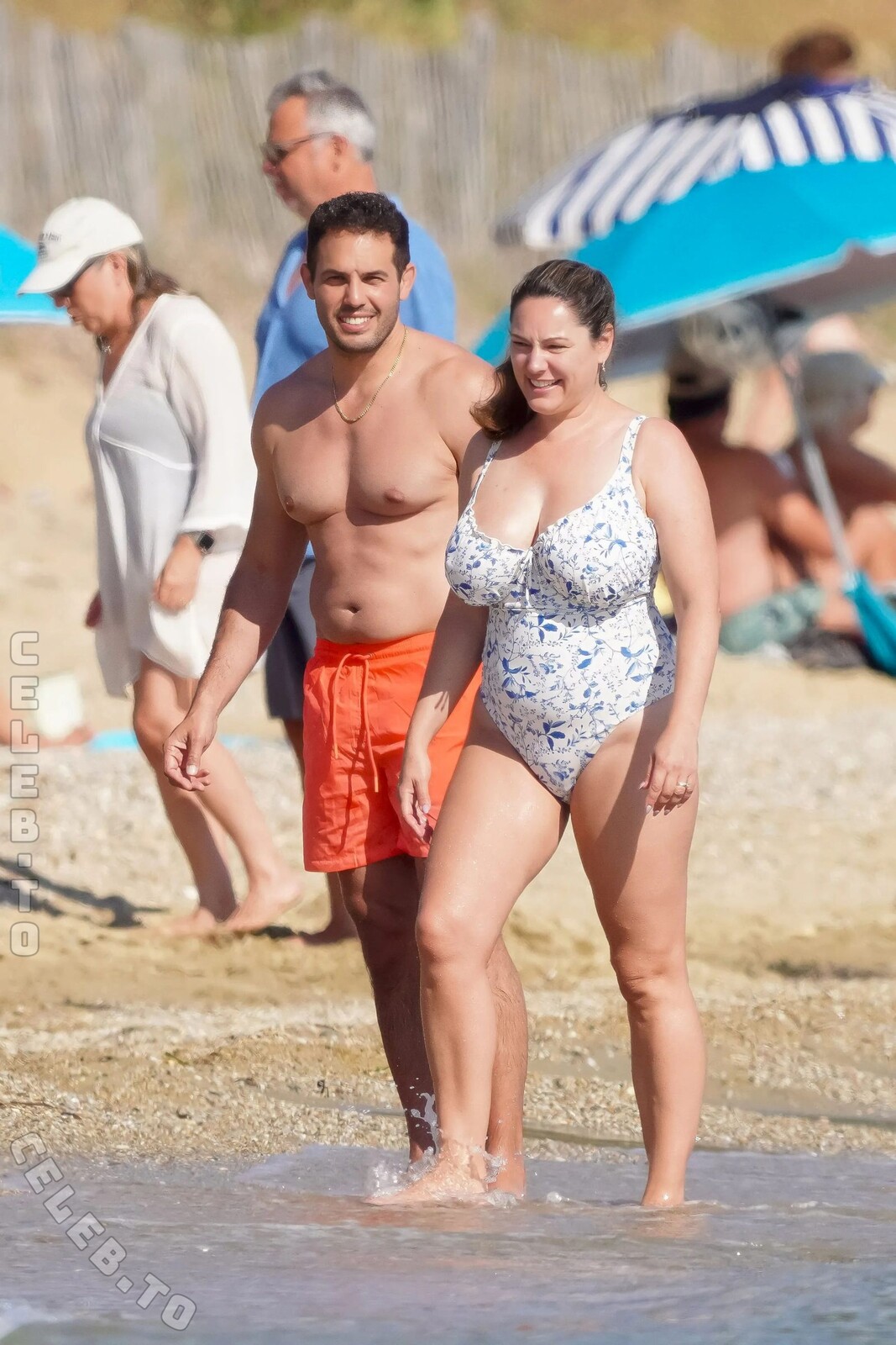 Kelly Brook nude photo 7