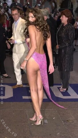 Kelly Brook nude photo 89