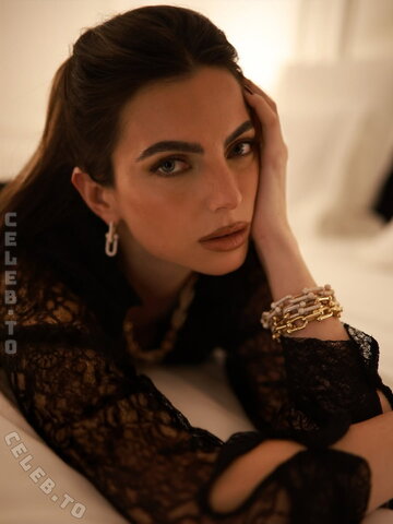 Kelly Piquet nude photo 22