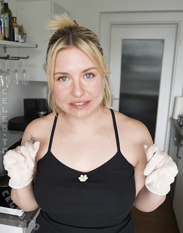 KellyMissesvlog photo 4