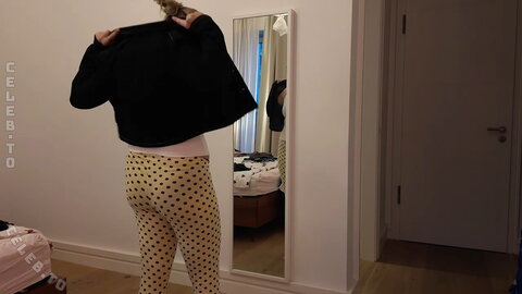 KellyMissesvlog nude photo 5
