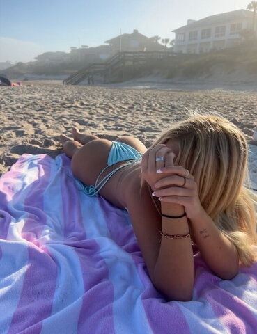 Kelsey Lospitalier nude photo 2