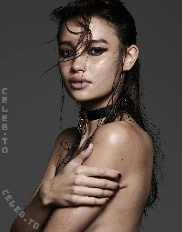 Kelsey Merritt nude photo 4