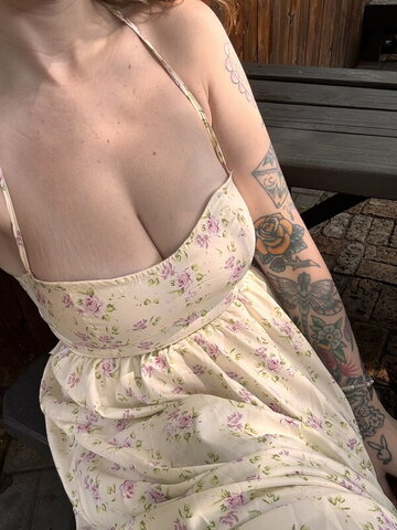 kelsie nude photo 7