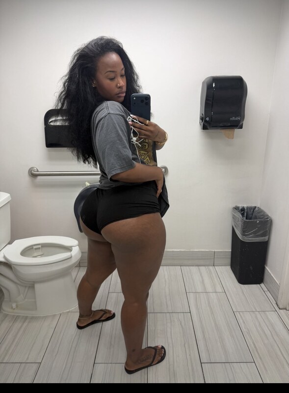 kelya marie nude photo 1