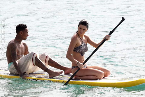 Kendall Jenner nude photo 1