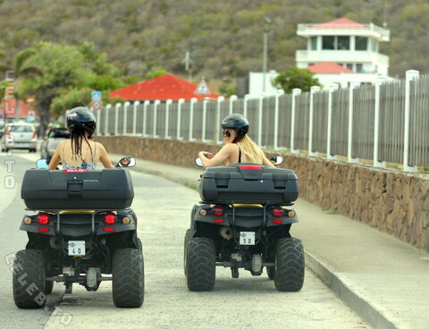 Kendall Jenner nude photo 109