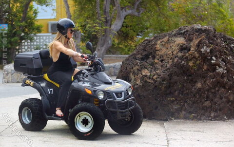 Kendall Jenner nude photo 113