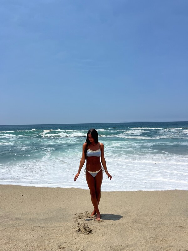 Kennedy Ahlmann nude photo 3