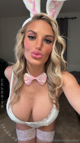 KenzieeJayy nude photo 17
