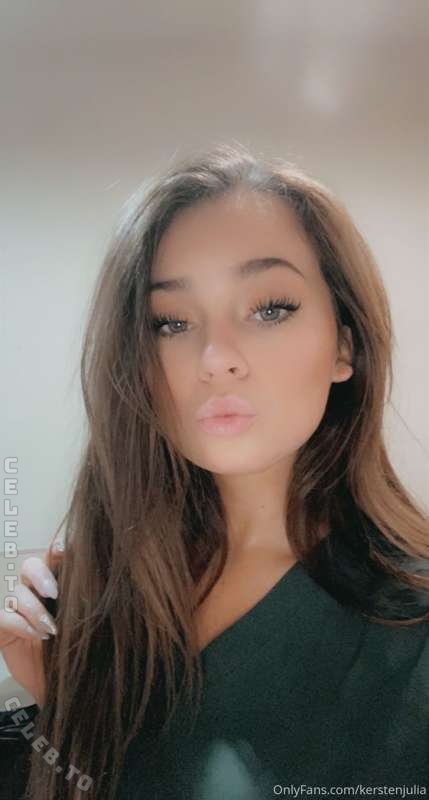 Kersten Julia nude photo 6