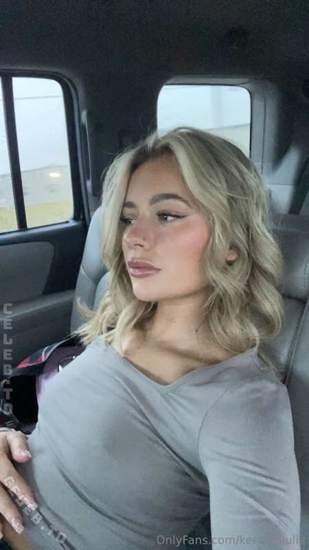 Kersten Julia nude photo 2