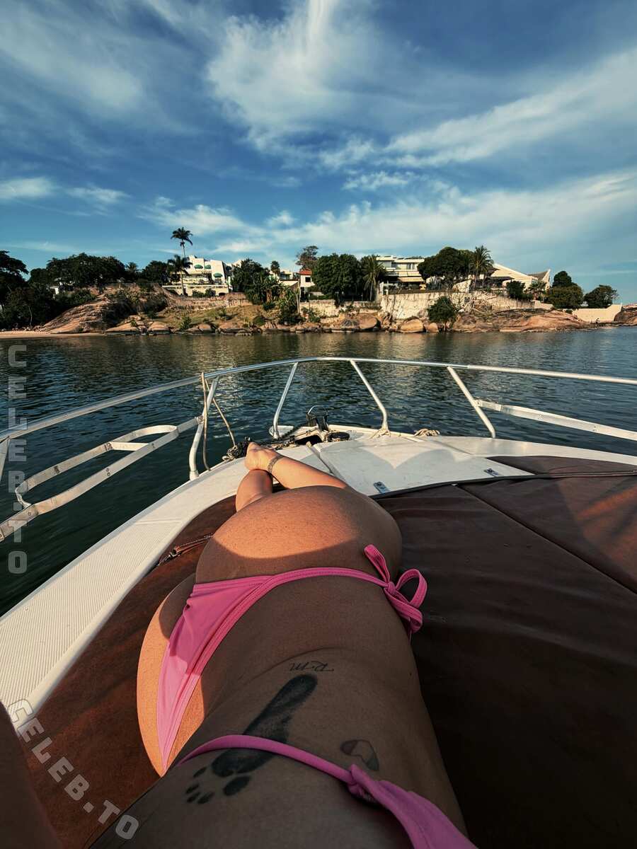 Key Alves nude photo 8
