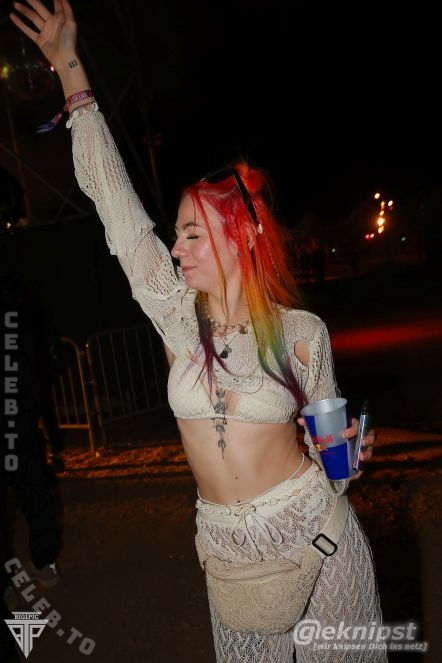 Keytohell nude photo 6