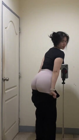 kh_d.17 nude photo 4