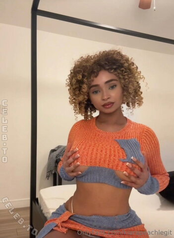 Kiara Peachy nude photo 16