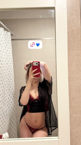 Kiara Tuliano Sexy (1 photo)