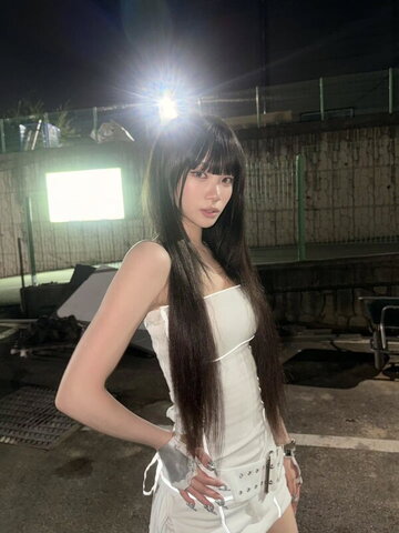 Kim Chaewon nude photo 62