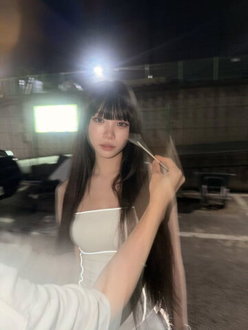 Kim Chaewon nude photo 61