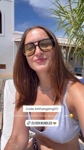 Kim Füngeling – Older stories, rarer nipples in sportswear & Kim goes all out at Jil's bachelorette party