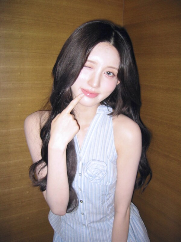 Kim Ga-eul nude photo 5