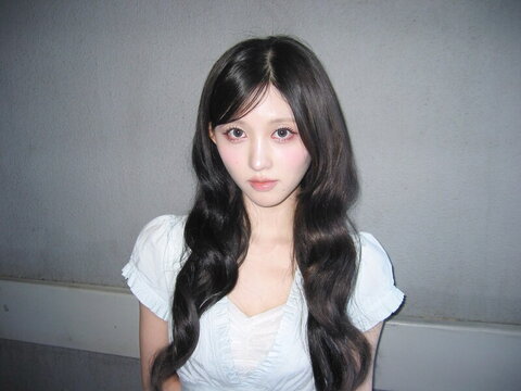 Kim Ga-eul nude photo 9