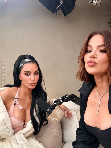 Kim Kardashian nude photo 31