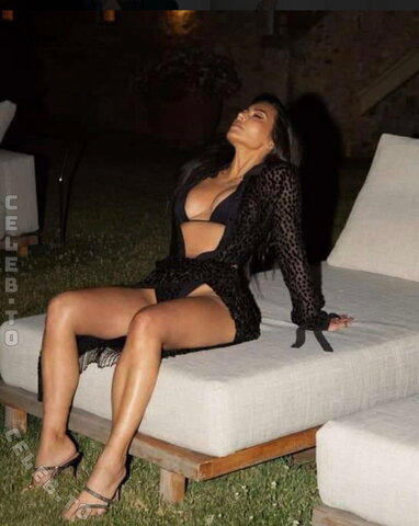 Kim Kardashian nude photo 1