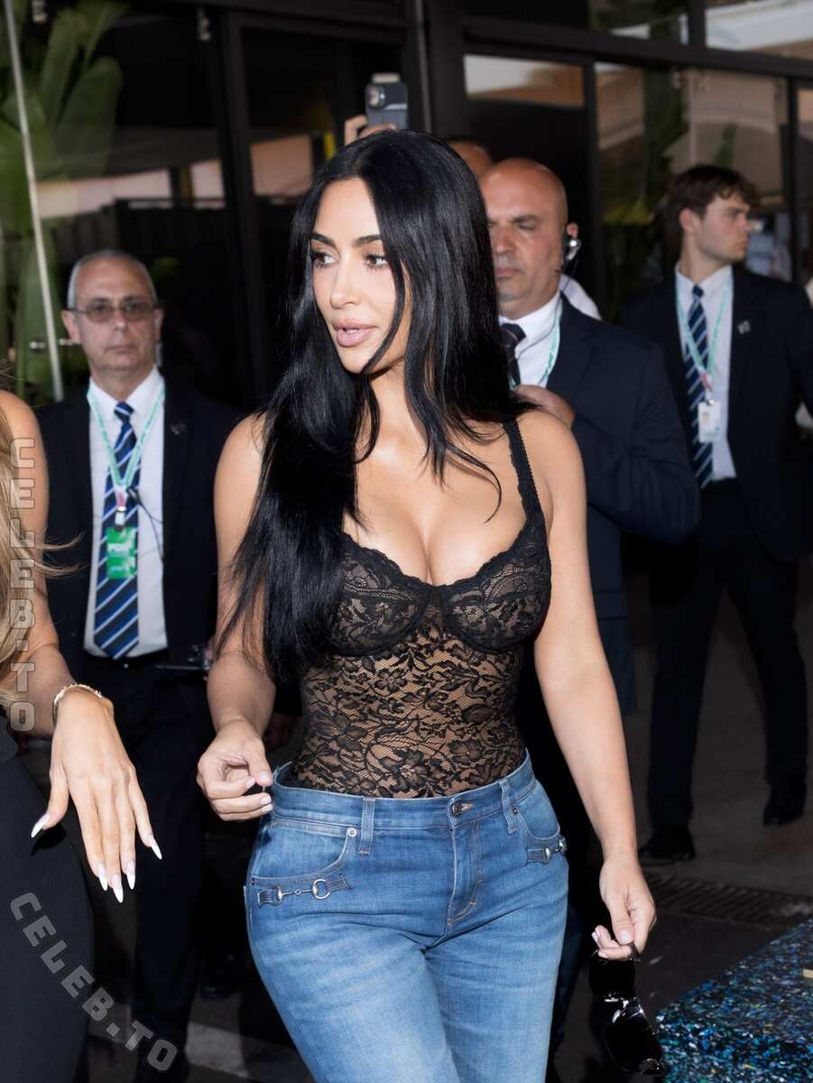 Kim Kardashian nude photo 3
