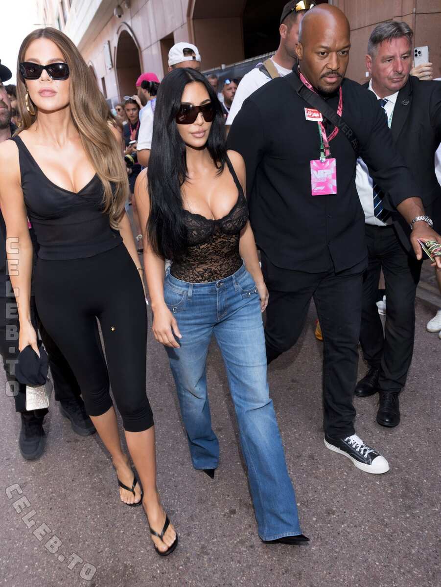Kim Kardashian nude photo 10