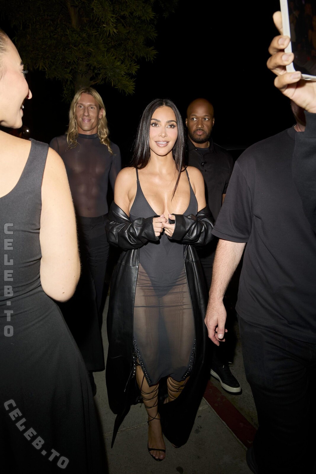 Kim Kardashian nude photo 2