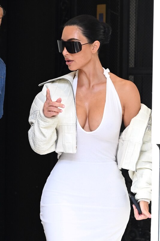 Kim Kardashian nude photo 16